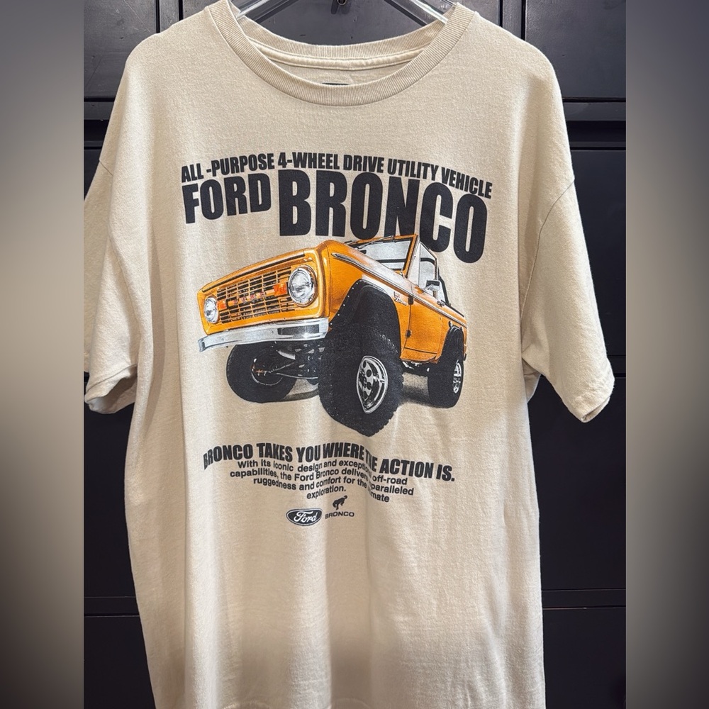 Hybrid Apparel Men’s Tan Ford Bronco T-Shirt - Picture 3 of 9
